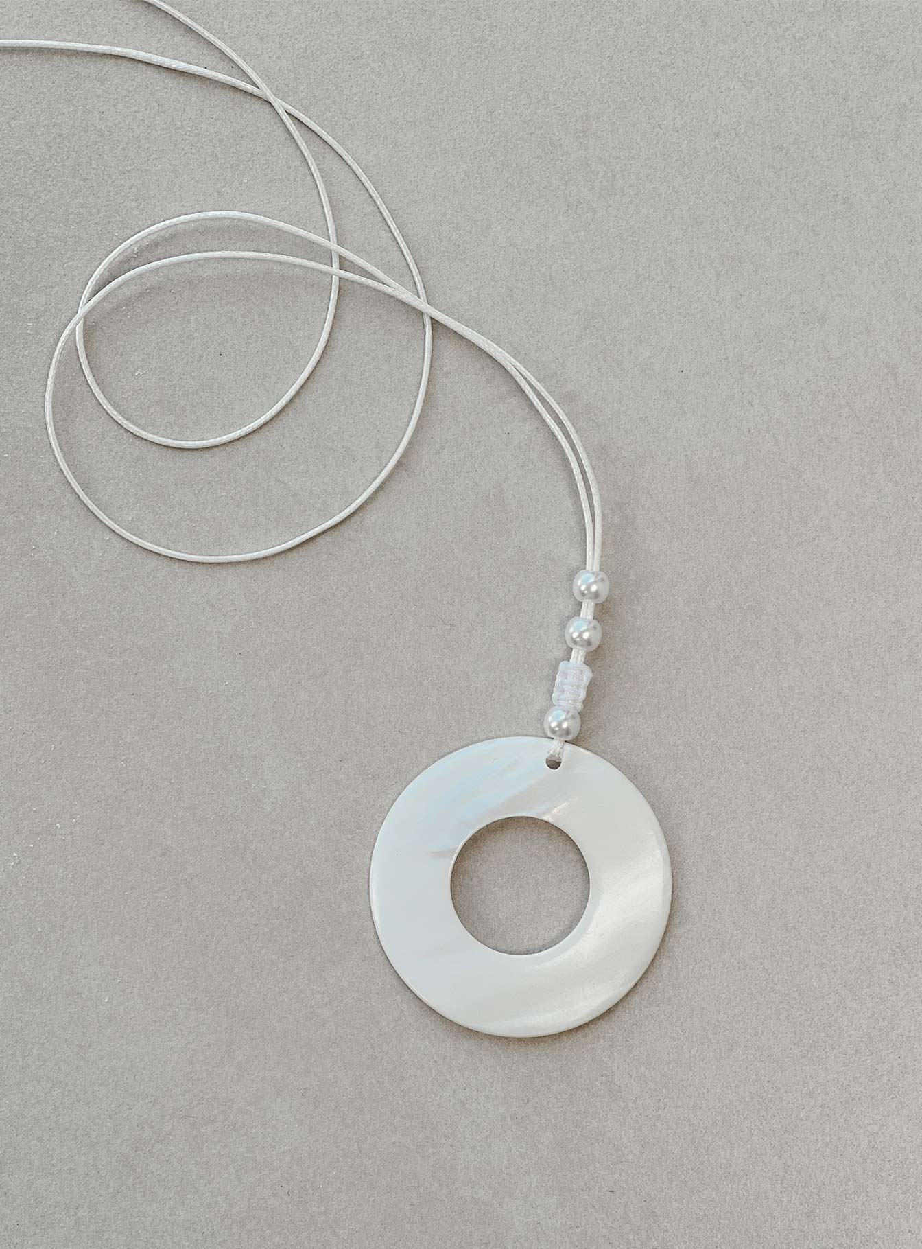 JW012 - Sun Time Necklace White