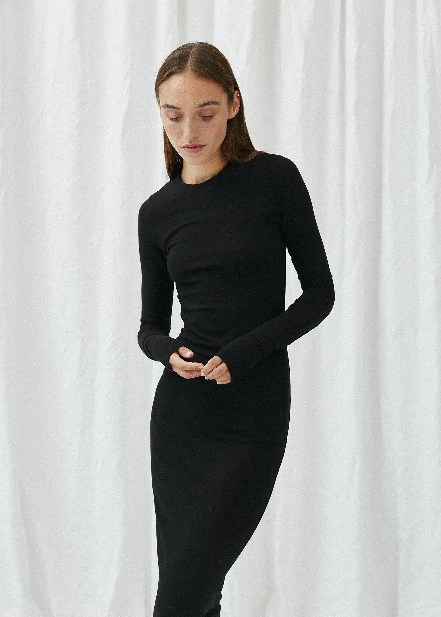 AP007 - Hedvig Dress Black